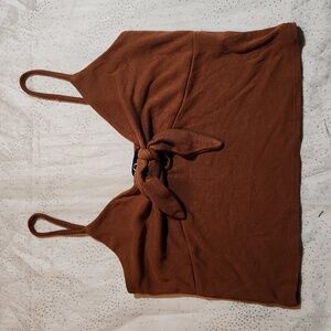 Q crop top for women size M